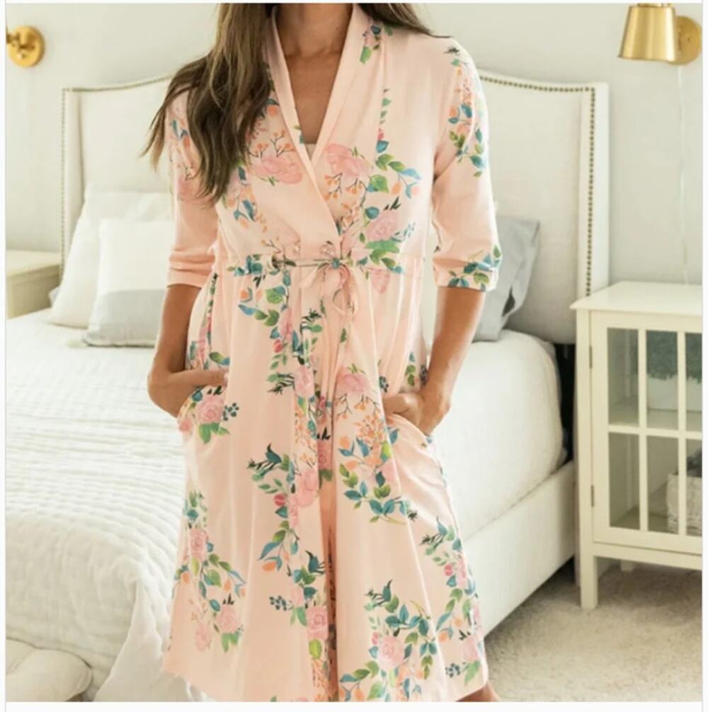 Gownies Nina Post Surgery Recovery Robe Womens XS/S Peach Watercolor Floral